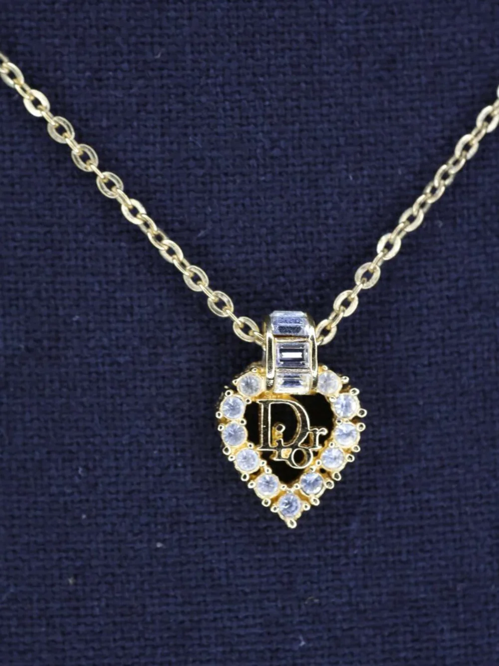 Christian Dior Rhinestone Heart Necklace Golden on 17.75